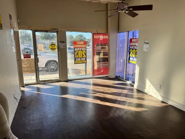 8231 Burnet Road Austin, TX 78757