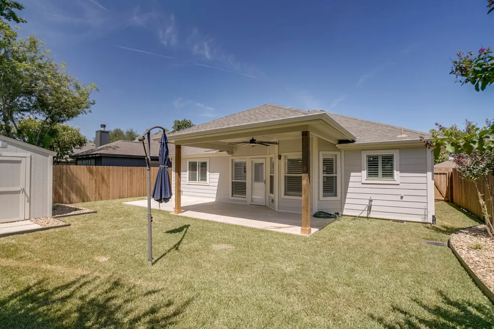 226 Claris Lane Georgetown, TX 78626