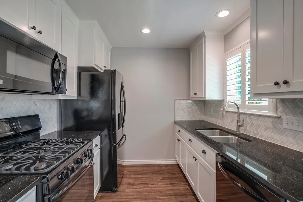 226 Claris Lane Georgetown, TX 78626