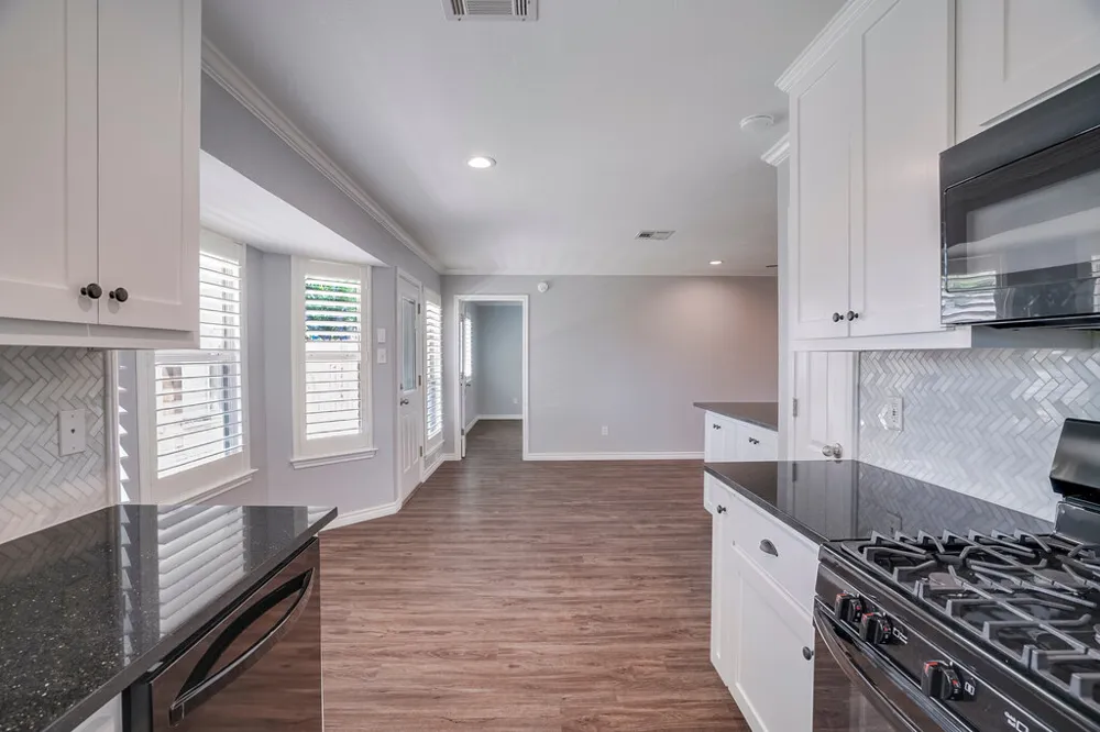 226 Claris Lane Georgetown, TX 78626