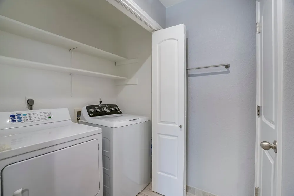 226 Claris Lane Georgetown, TX 78626