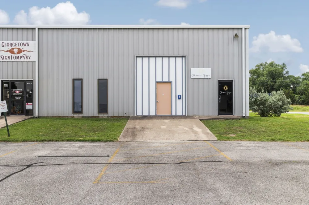 2522 Shell Road #E Georgetown, TX 78628