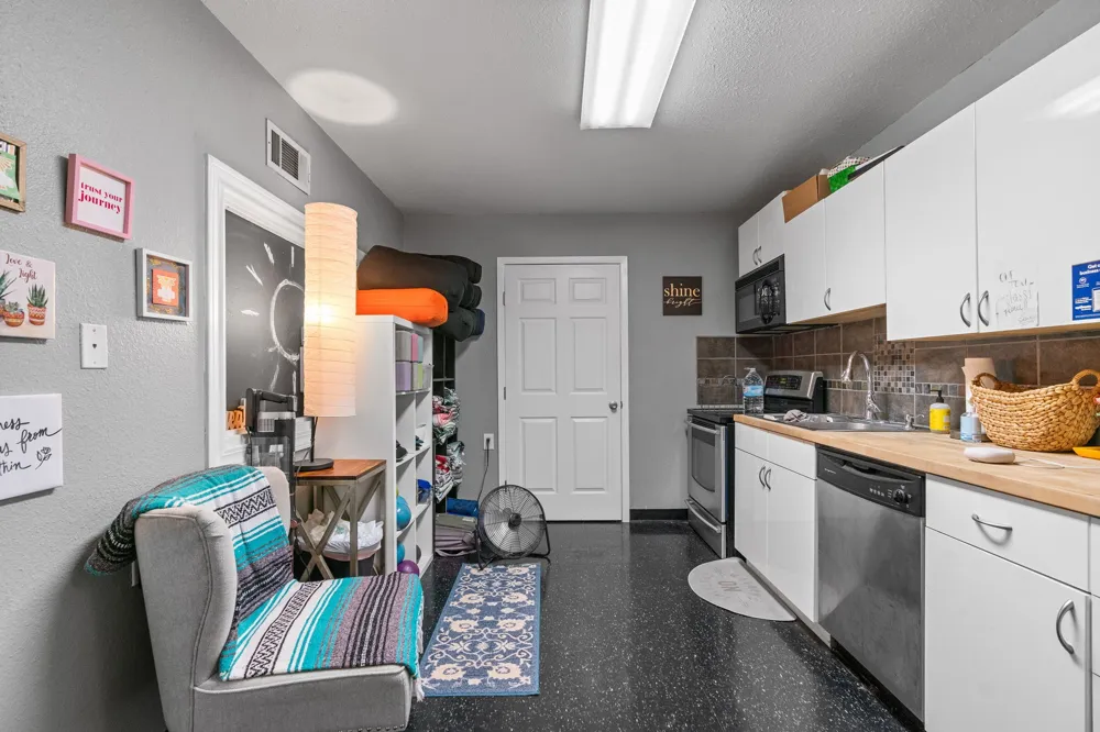 2522 Shell Road #E Georgetown, TX 78628
