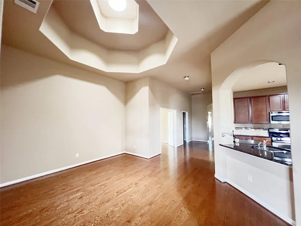 1817 Greyleaf Path Round Rock, TX 78665