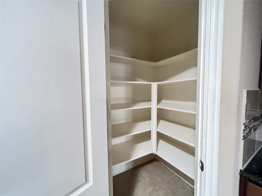 1817 Greyleaf Path Round Rock, TX 78665