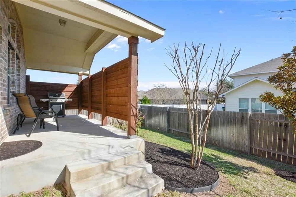 1817 Greyleaf Path Round Rock, TX 78665