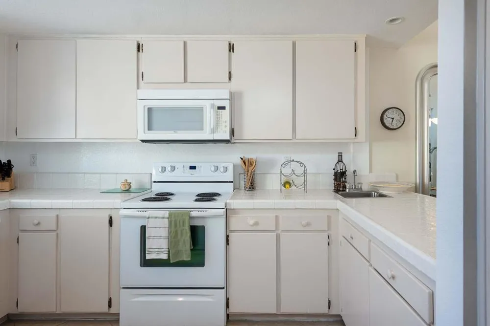 279 San Remo Street Palm Desert, CA 92260