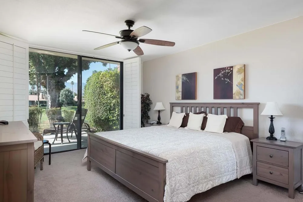 279 San Remo Street Palm Desert, CA 92260