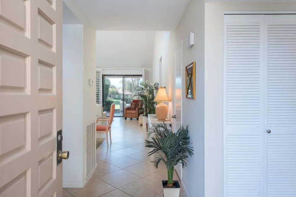 279 San Remo Street Palm Desert, CA 92260