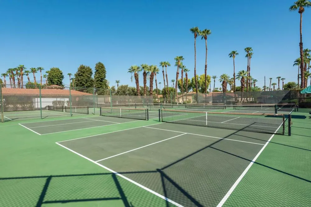 279 San Remo Street Palm Desert, CA 92260