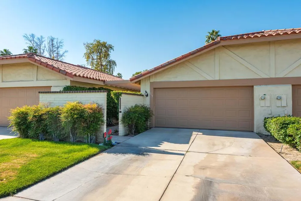279 San Remo Street Palm Desert, CA 92260
