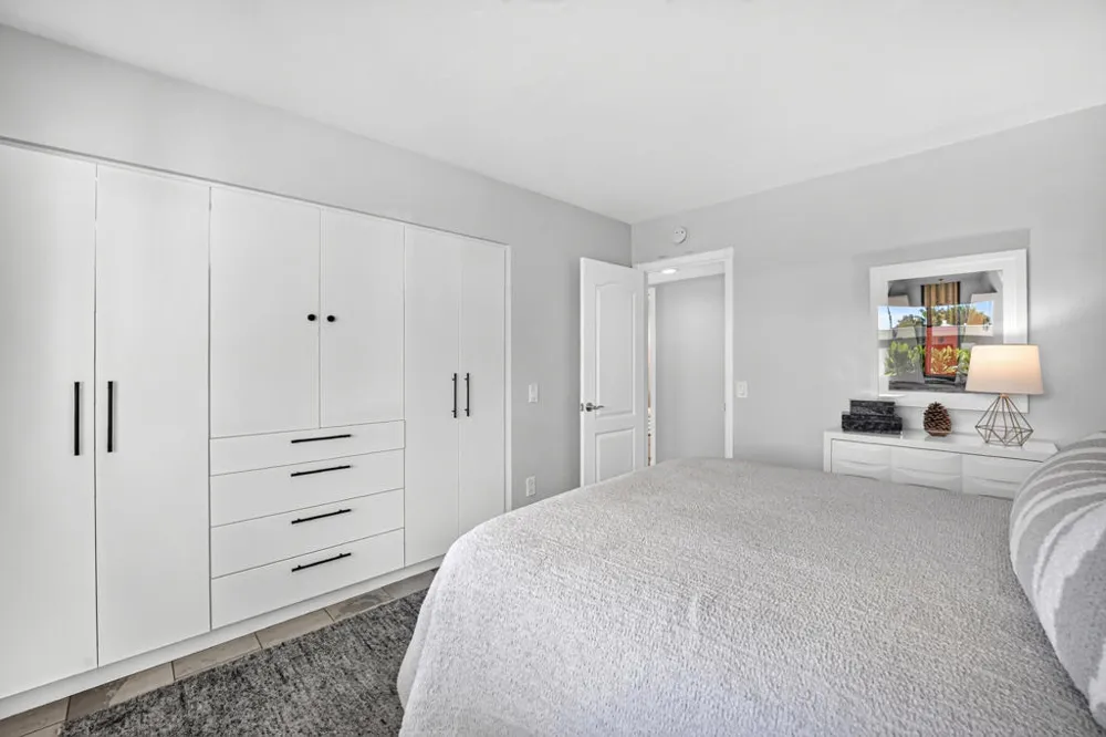 1707 Grand Bahama Drive W Palm Springs, CA 92264