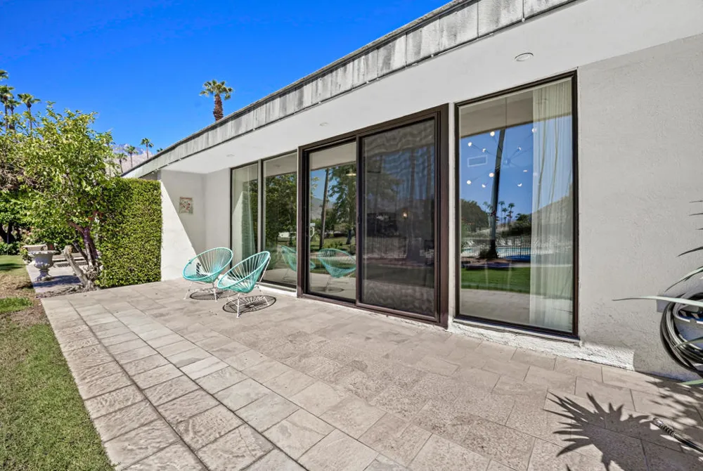 1707 Grand Bahama Drive W Palm Springs, CA 92264