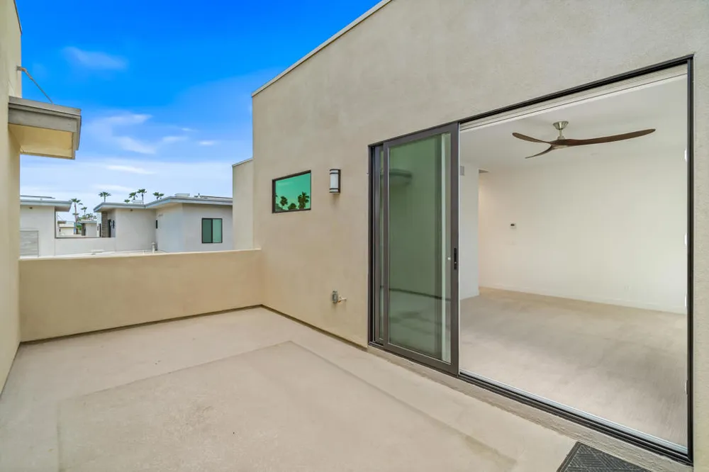 2720 Dancing Sands Drive Palm Springs, CA 92262
