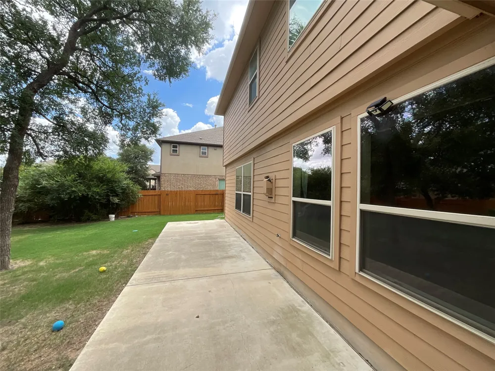 615 Seminole Canyon Drive Georgetown, TX 78628