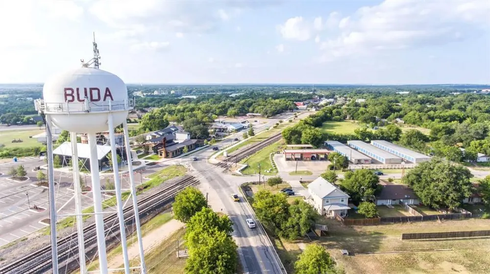1107 CANADA WILD DRIVE Buda, TX 78610
