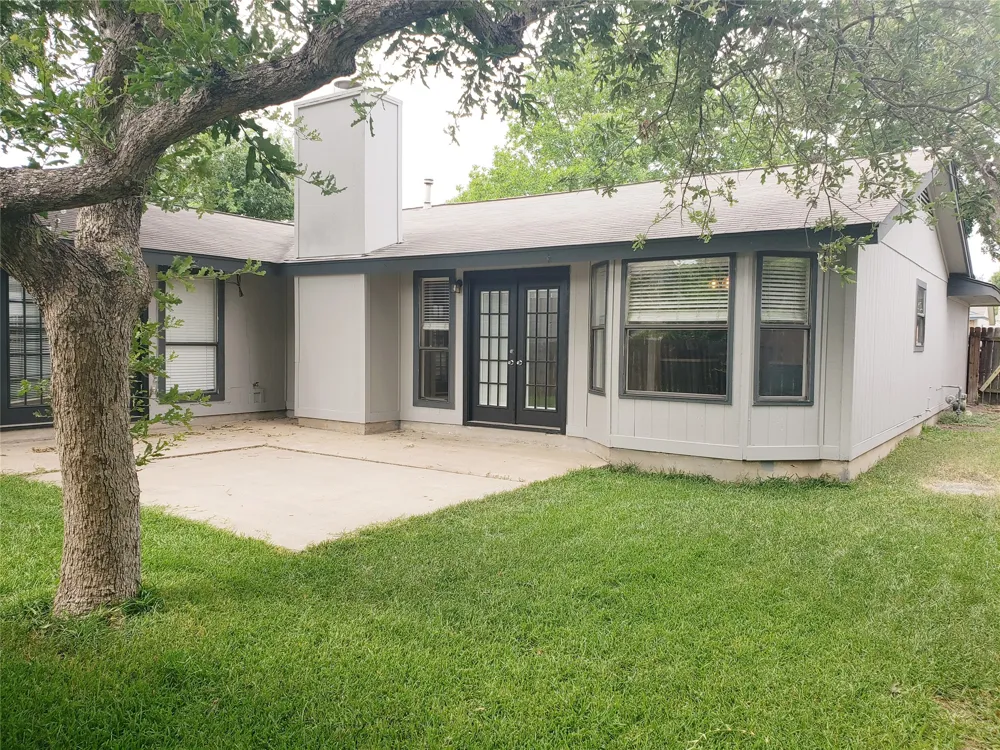 404 Oakridge Pass Cedar Park, TX 78613