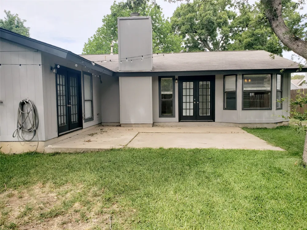 404 Oakridge Pass Cedar Park, TX 78613