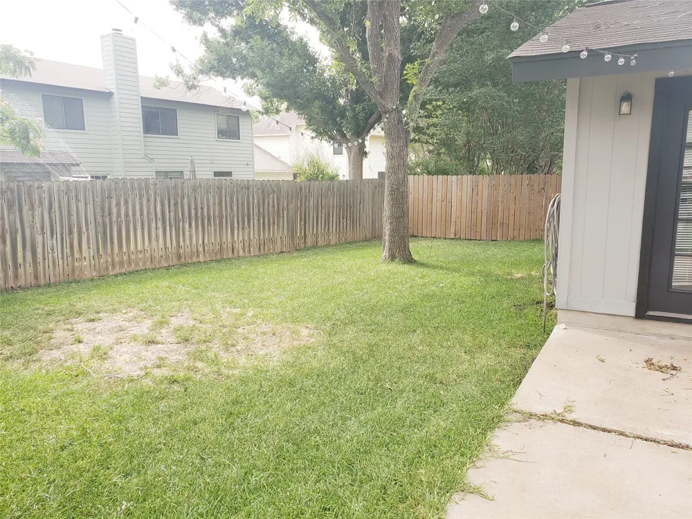 404 Oakridge Pass Cedar Park, TX 78613