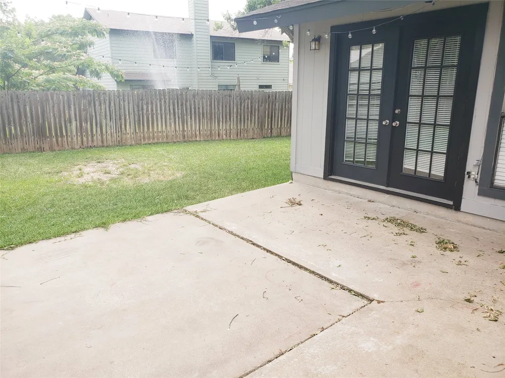 404 Oakridge Pass Cedar Park, TX 78613