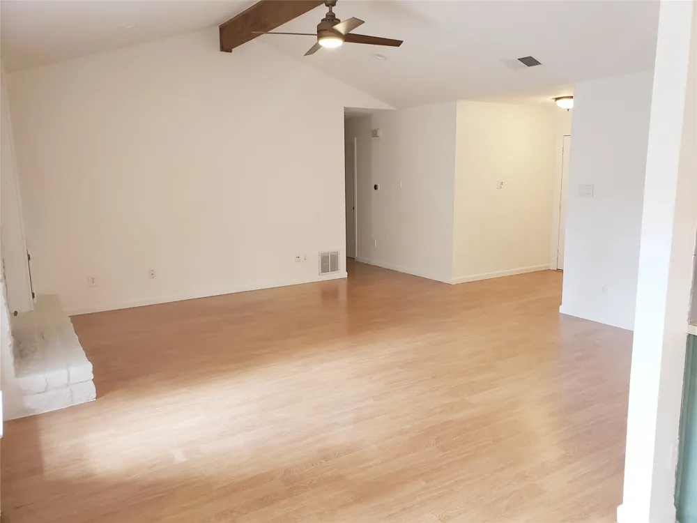 404 Oakridge Pass Cedar Park, TX 78613