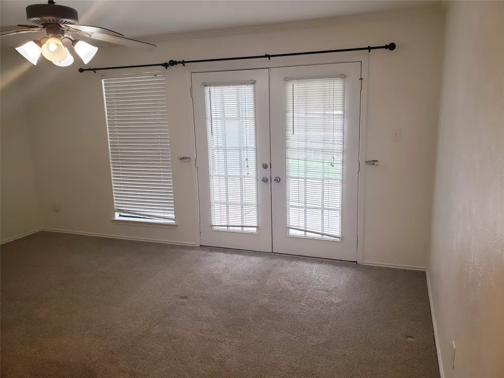 404 Oakridge Pass Cedar Park, TX 78613