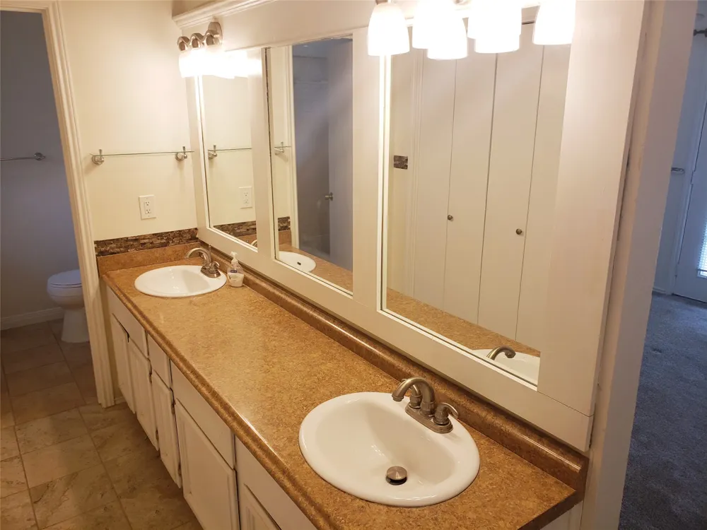 404 Oakridge Pass Cedar Park, TX 78613