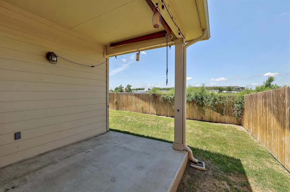 460 Galway Bay Lane Georgetown, TX 78626