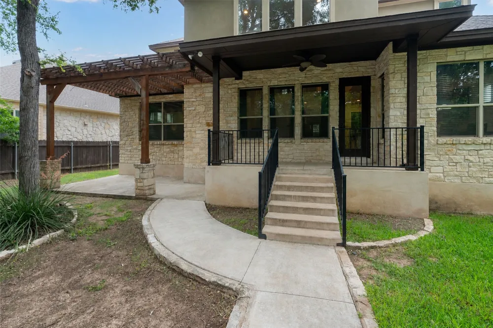 1711 Manada Trail Leander, TX 78641