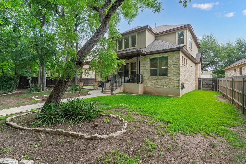 1711 Manada Trail Leander, TX 78641