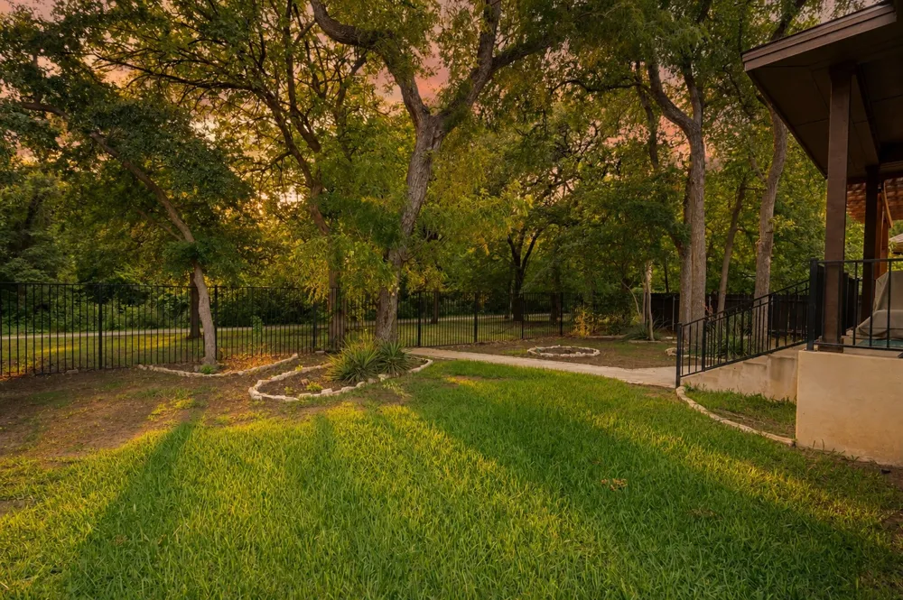 1711 Manada Trail Leander, TX 78641