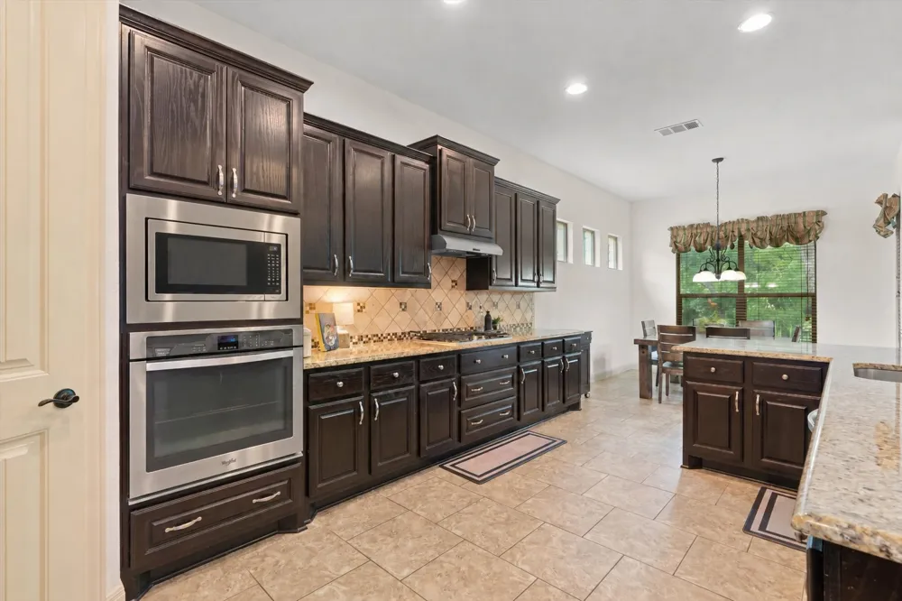 1711 Manada Trail Leander, TX 78641