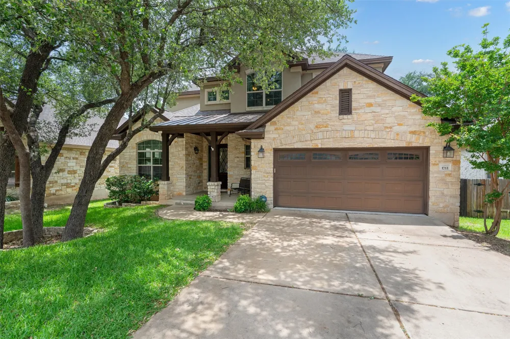 1711 Manada Trail Leander, TX 78641
