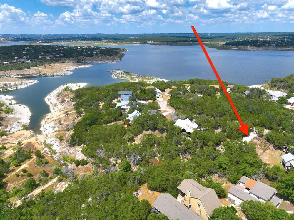 861 Riviera Drive Canyon Lake, TX 78133