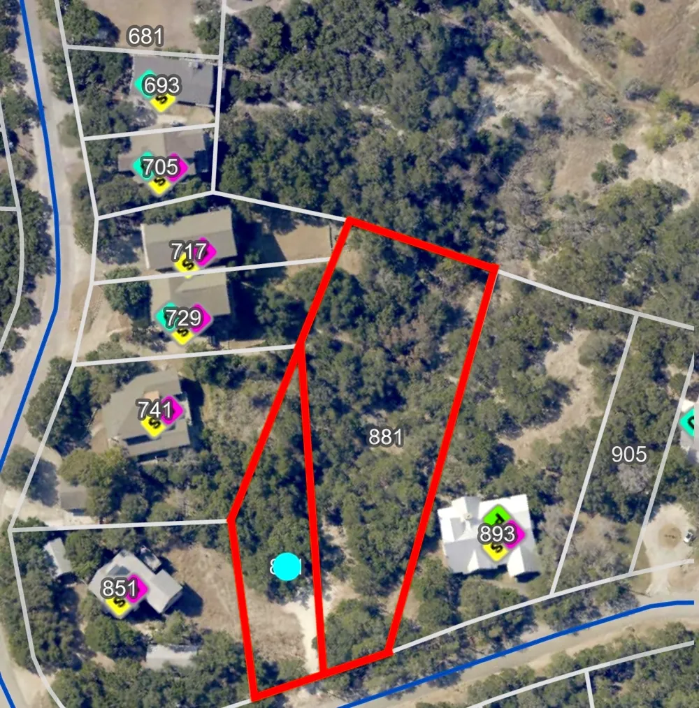 861 Riviera Drive Canyon Lake, TX 78133