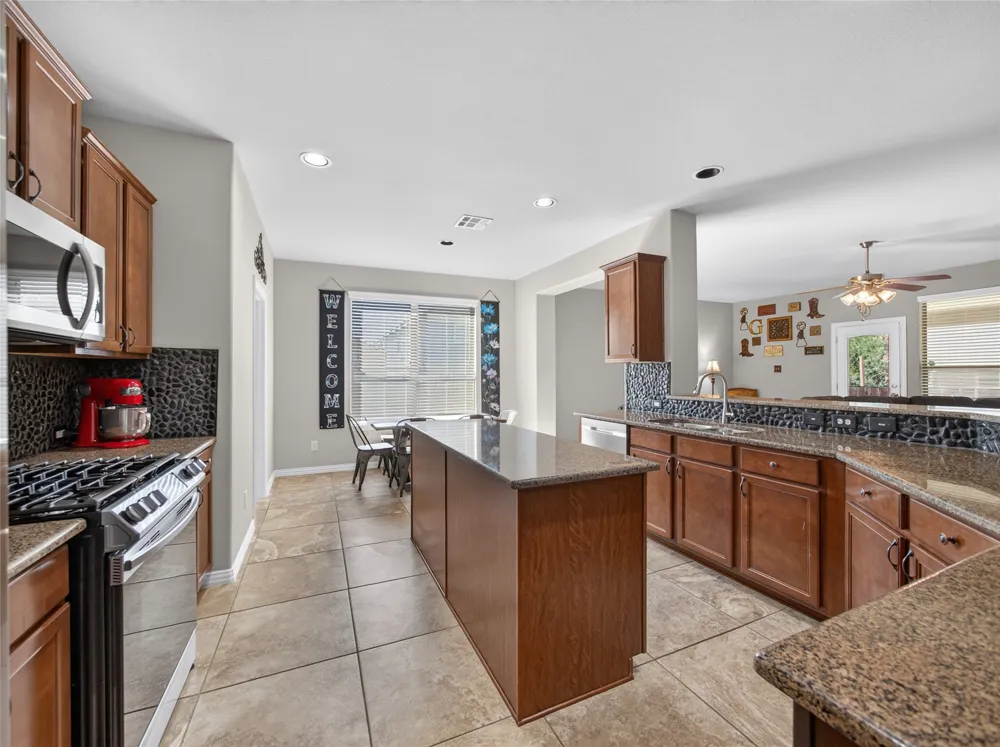 4711 Madrid Drive Georgetown, TX 78628