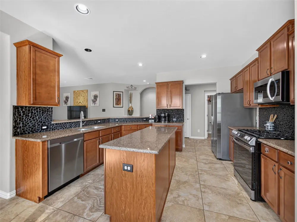 4711 Madrid Drive Georgetown, TX 78628