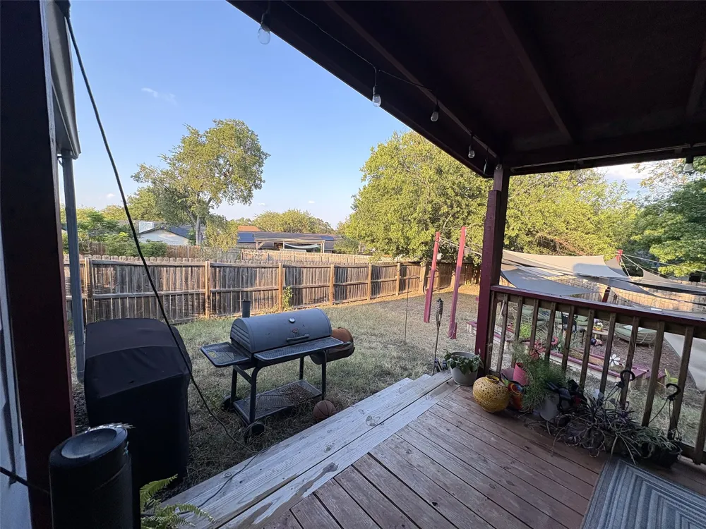 1006 Wisteria Circle Austin, TX 78753