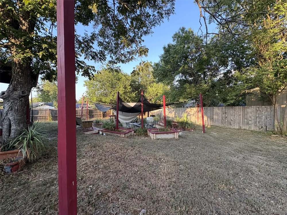 1006 Wisteria Circle Austin, TX 78753