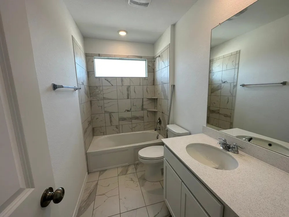 425 SALT SPRINGS ROAD Kyle, TX 78640