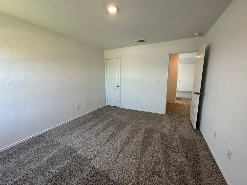 425 SALT SPRINGS ROAD Kyle, TX 78640