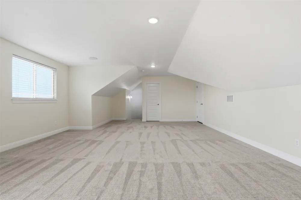 2440 Greatwood Trail Leander, TX 78641