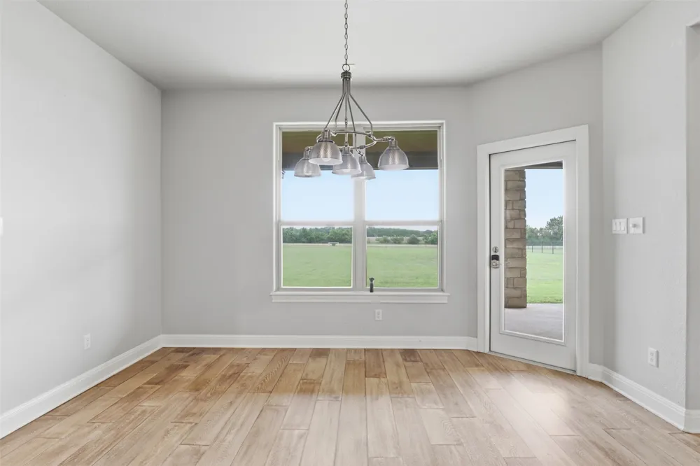 2440 Greatwood Trail Leander, TX 78641