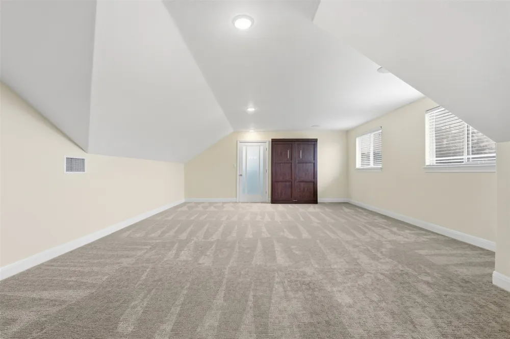 2440 Greatwood Trail Leander, TX 78641