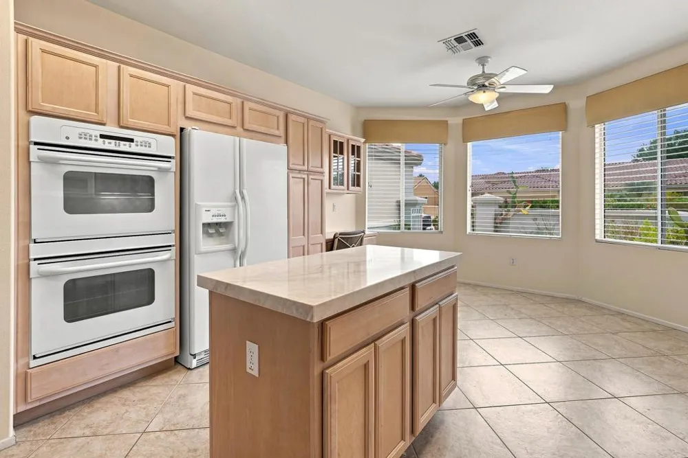 78286 Hollister Drive Palm Desert, CA 92211