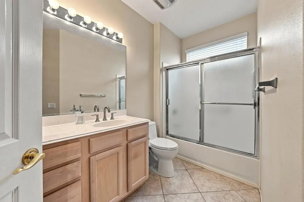 78286 Hollister Drive Palm Desert, CA 92211