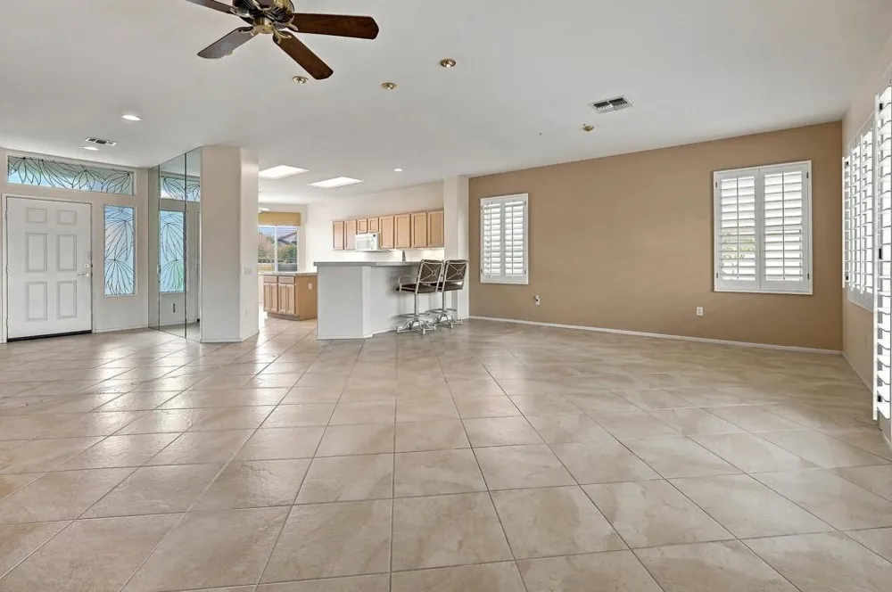 78286 Hollister Drive Palm Desert, CA 92211