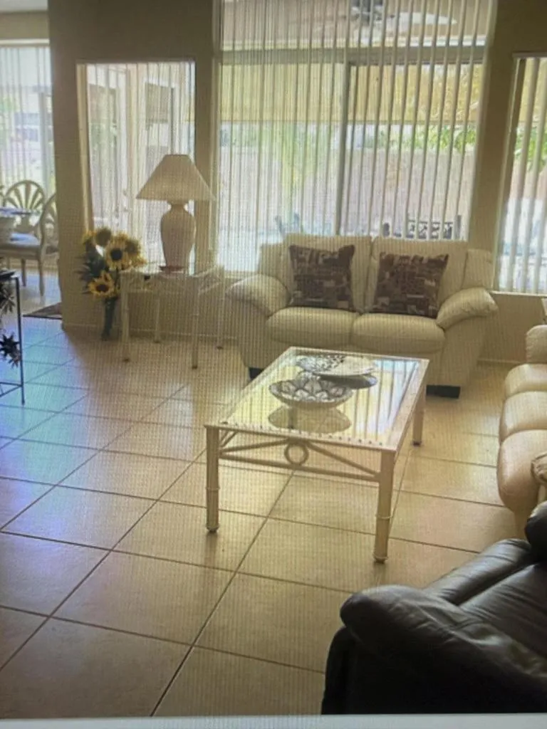 78945 Champagne Lane Palm Desert, CA 92211