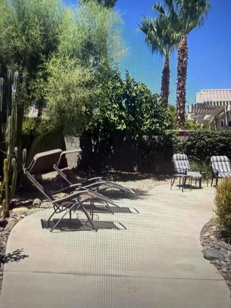 78945 Champagne Lane Palm Desert, CA 92211