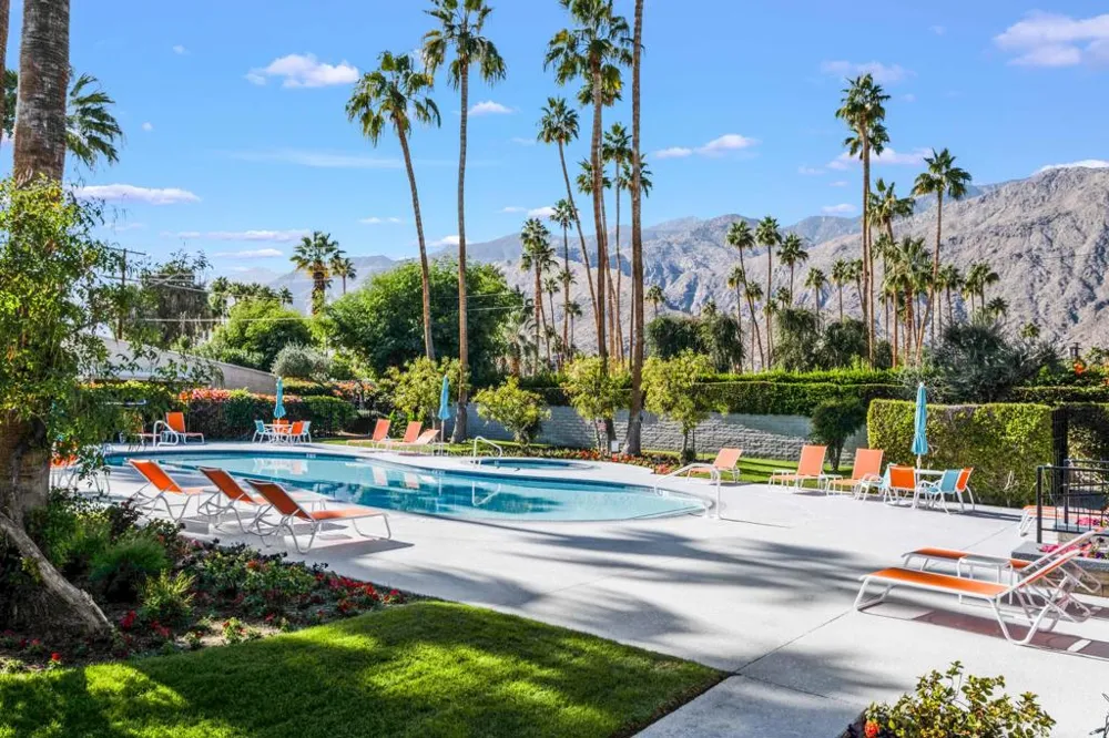 1111 Ramon Road #29 Palm Springs, CA 92264